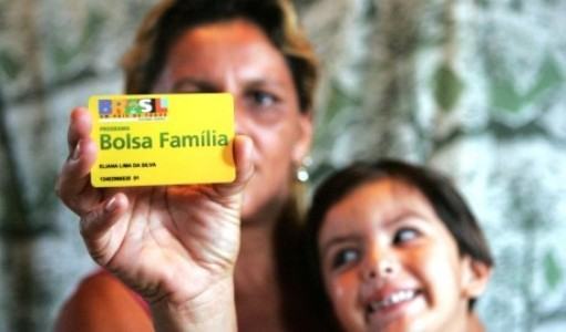 Proposta amplia Bolsa Família durante pandemia do coronavírus